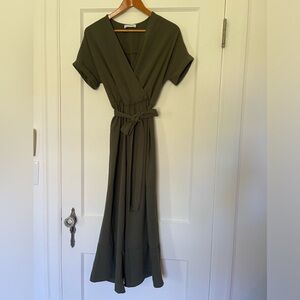 Army green pants suit